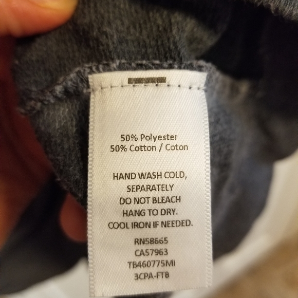 🌼 2/$20 Treasure & Bond Distressed Grey/Blue Sweatshirt - Picture 4 of 5